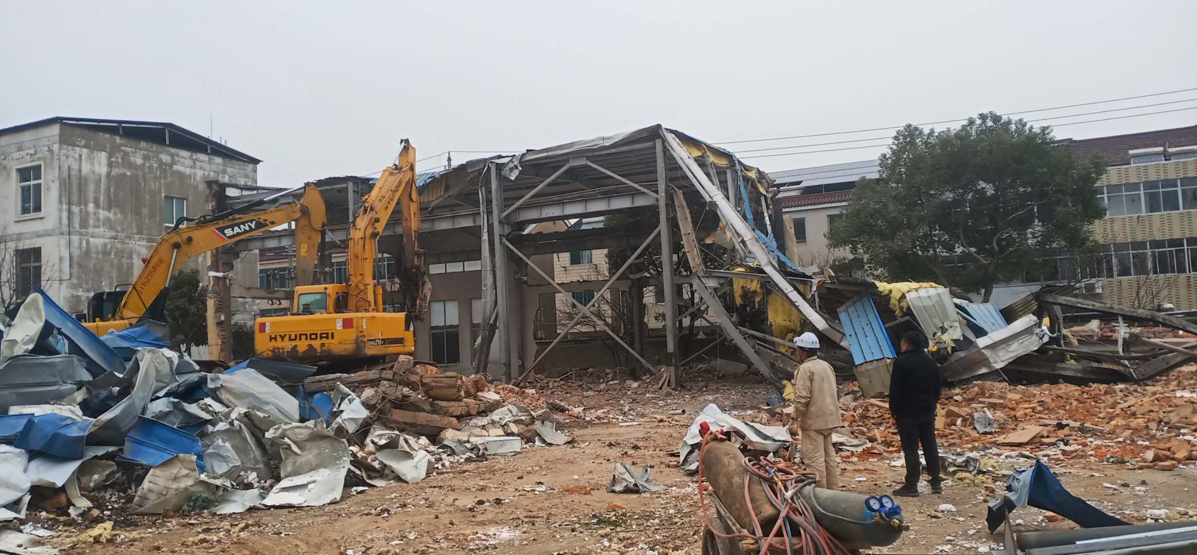 钢结构回收_钢闸门结构_钢网格结构