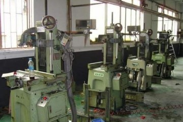 北京哪里销售德国卡德维35mm钢瓷釉浴缸价格_北京钢结构回收价格_废钢结构回收价格