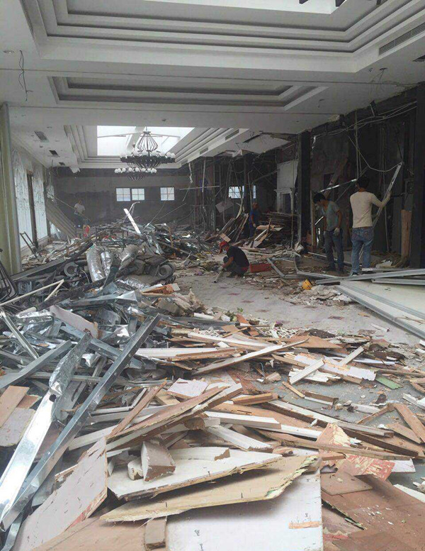 北京整厂设备拆除回收_北京钢结构拆除回收_钢烟囱拆除公司