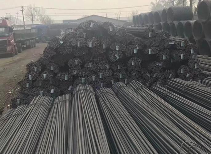螺纹钢当吊筋用可以吗_螺纹钢不能做吊具规范_钢筋吊钩不能用螺纹钢