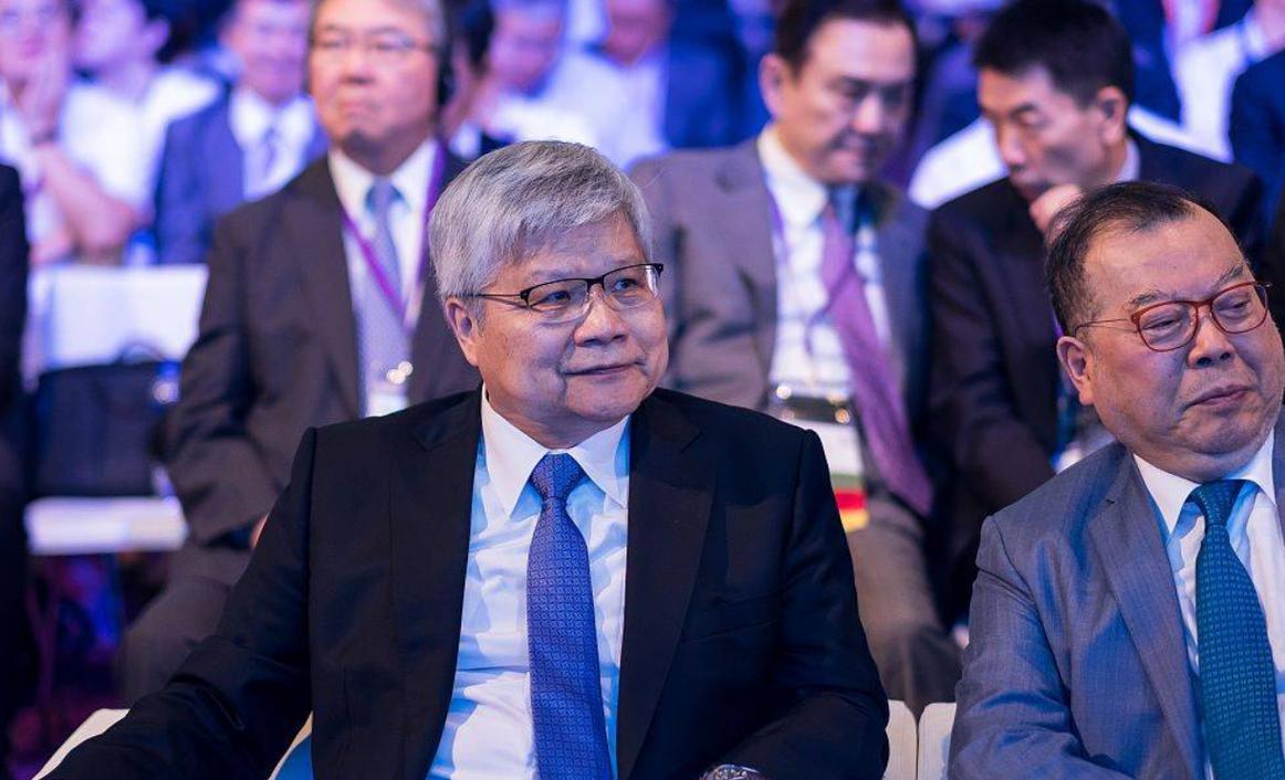 _台积电董事长魏哲家回应关税问题：尚未见客户态度改变！密切关注关税对终端市场需求产生影响，谨慎管理业务_台积电董事长魏哲家回应关税问题：尚未见客户态度改变！密切关注关税对终端市场需求产生影响，谨慎管理业务