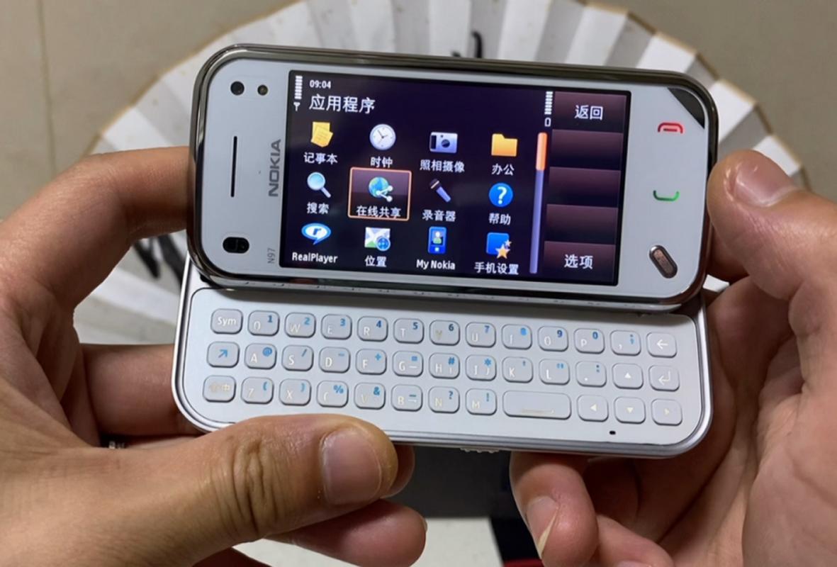 诺基亚三角形按键__诺基亚三角形手机