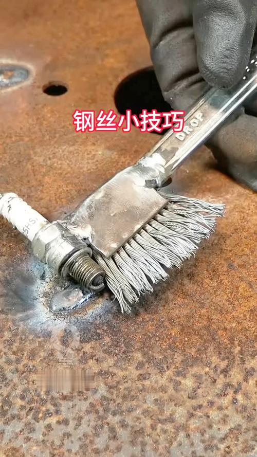 自制电动镙丝刀_不锈钢铁丝自制电动工具_不锈钢丝手工制作