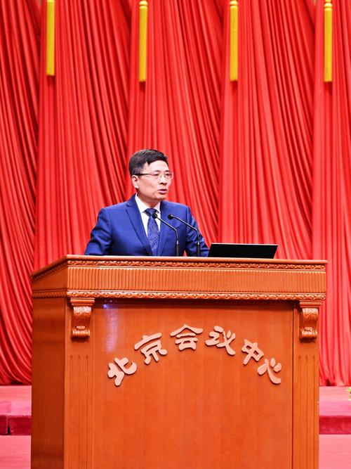 _通用金融人工服务电话_社交时代下企业营销变革