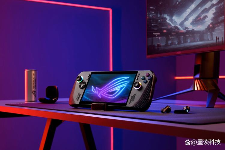 微软不藏私！ROG Xbox Ally掌机开发趣闻：最初原型机就塞纸盒_微软不藏私！ROG Xbox Ally掌机开发趣闻：最初原型机就塞纸盒_